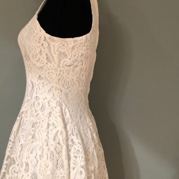 Off white lace mini dress. - Picture 4 of 7